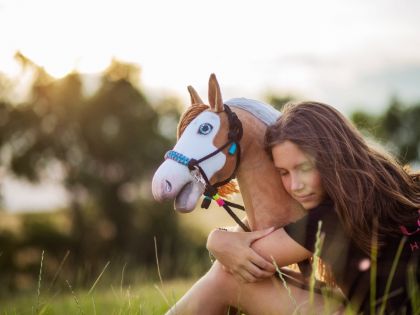 Na koníčka si vyskočím: Hobby Horsing milují všechny věkové kategorie