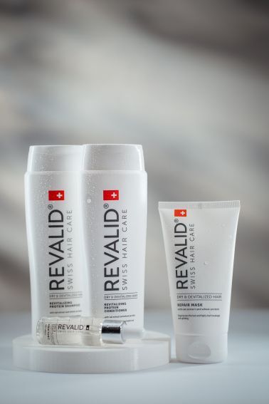 revalid hair care bond repair ilustracni foto3