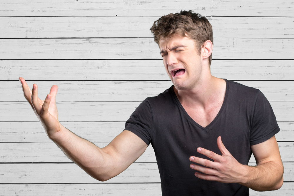 Usmiřovač má tendence za vše se omlouvat, hlavně aby bylo jeho okolí spokojené. hadky shutterstock 337866971