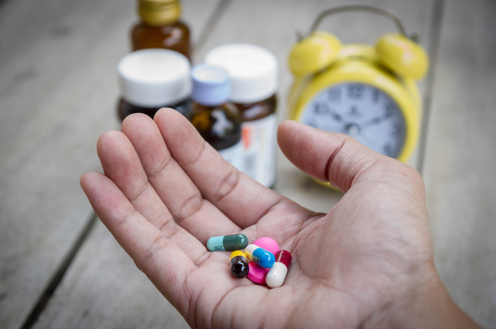 pain killers shutterstock 325226648