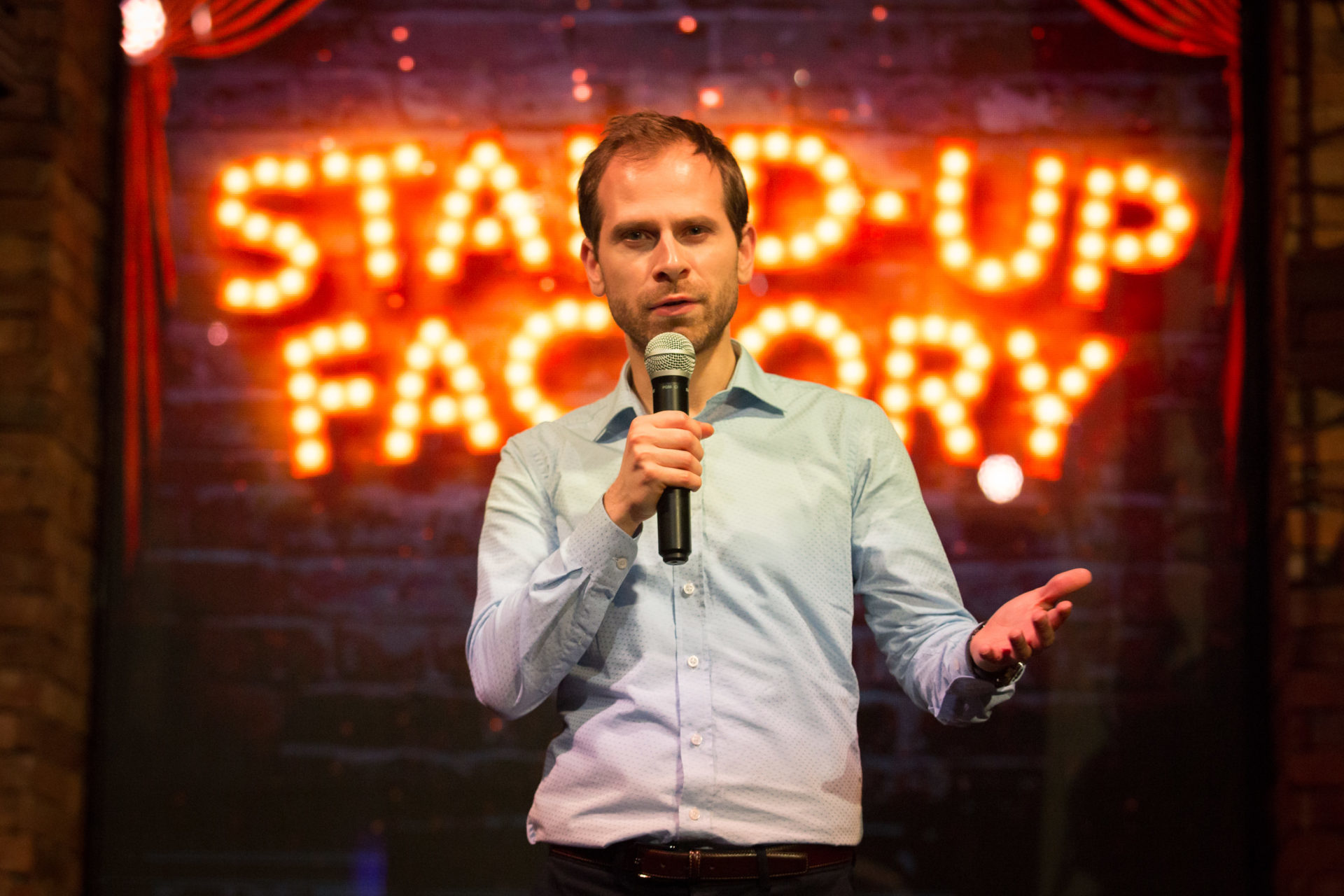 jiri charvat stand up factory 1920x1280
