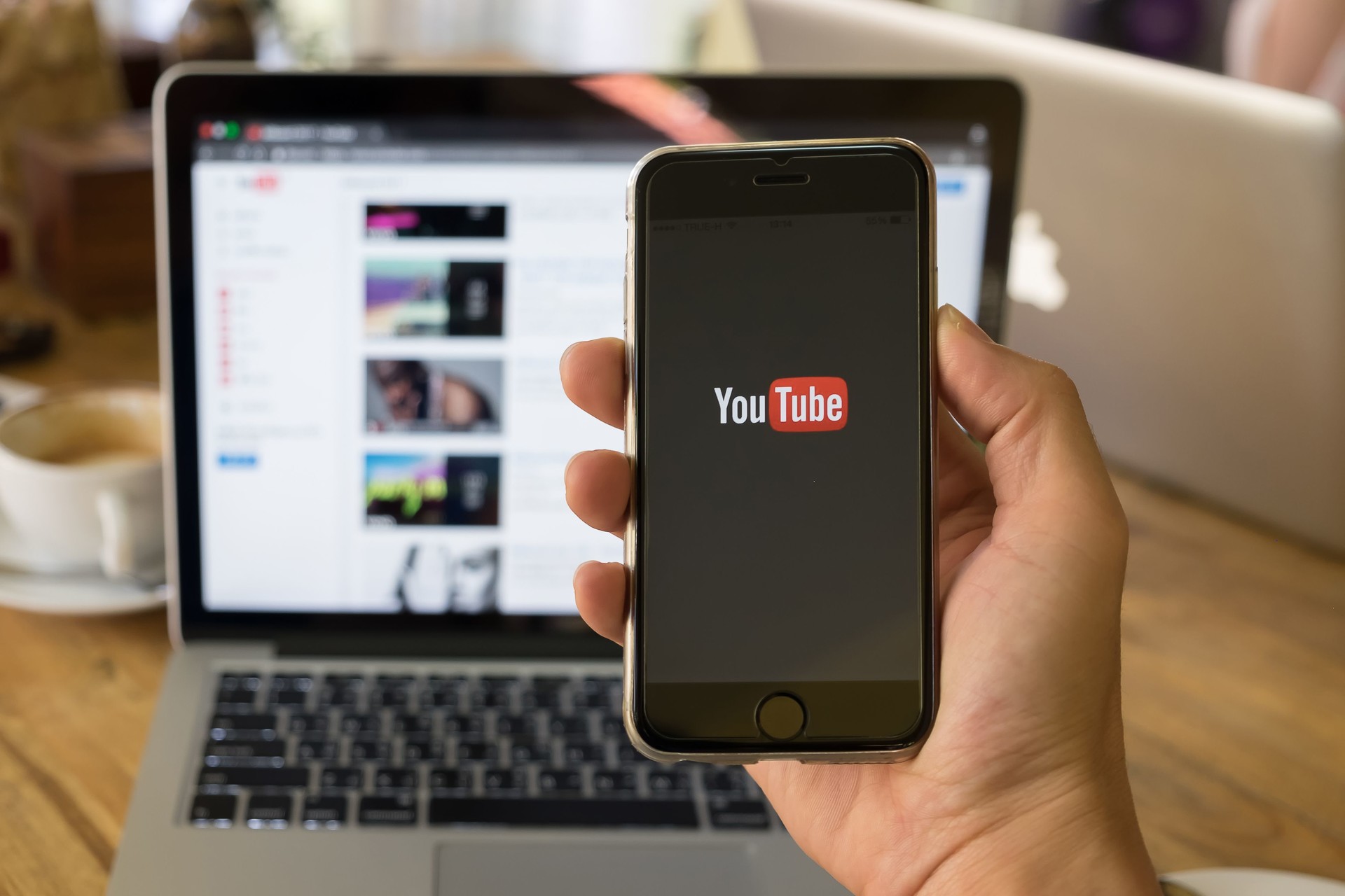 shutterstock 564376738 youtube